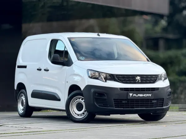 Peugeot Partner 2l comercial 12