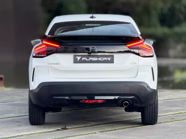 Citroën C4 1.5 BlueHDi Feel EAT8 15