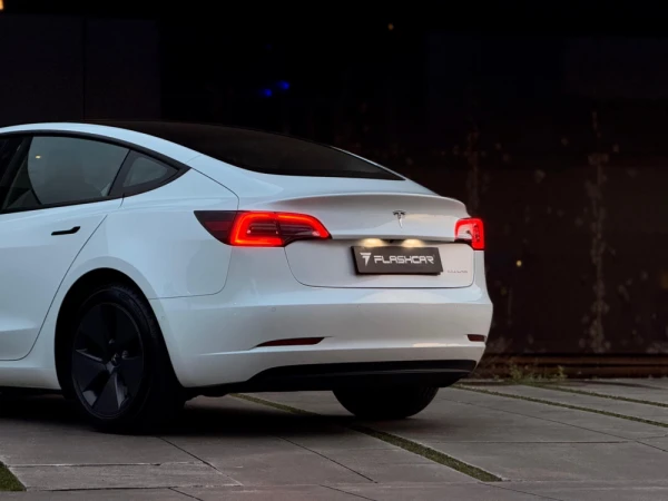 Tesla Model 3 Long range 25