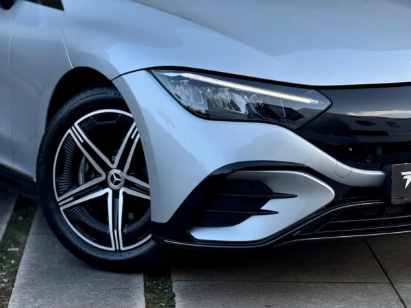 Mercedes-Benz EQE SUV 300 Edition 6