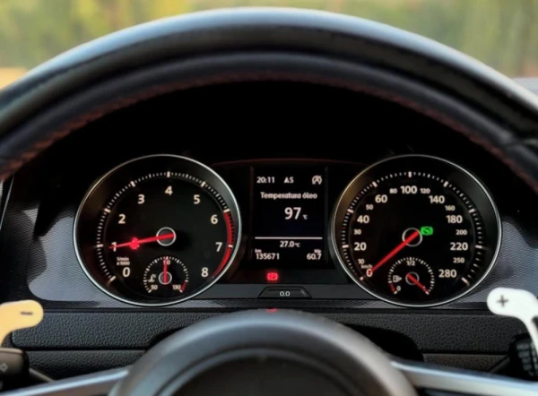 Volkswagen Golf GTI performance 4