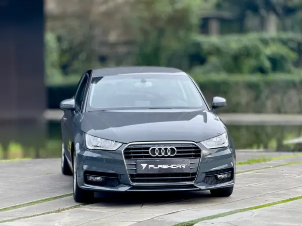 Audi A1 1.0 TFSI Sport 10