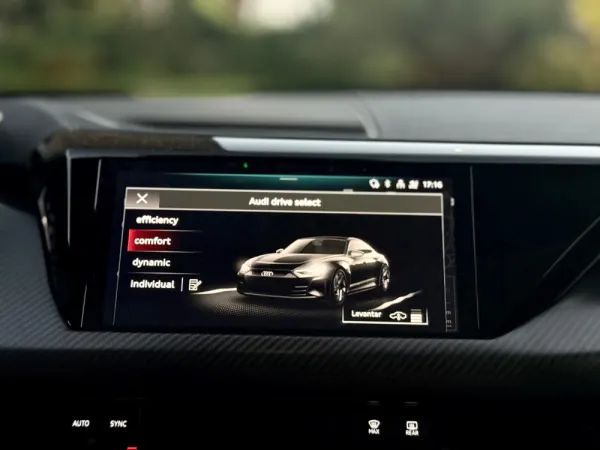 Audi RS e-tron GT Etron GT RS 11