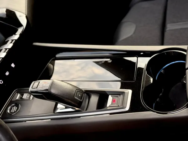Peugeot 508 SW 1.5 BlueHDi Allure Pack EAT8 18