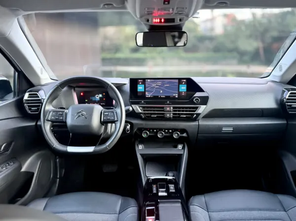 Citroën C4 1.5 BlueHDi Feel EAT8 4