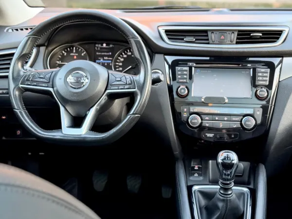 Nissan Qashqai Tekna Premium 31
