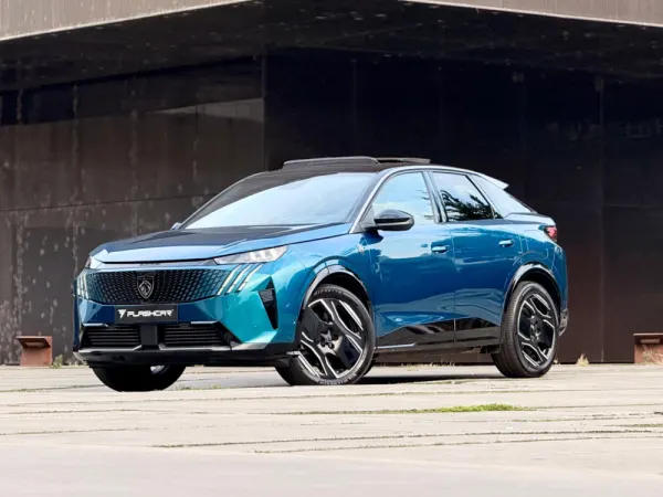 Peugeot E-3008 73 kWh GT 10
