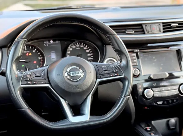 Nissan Qashqai Tekna Premium 4