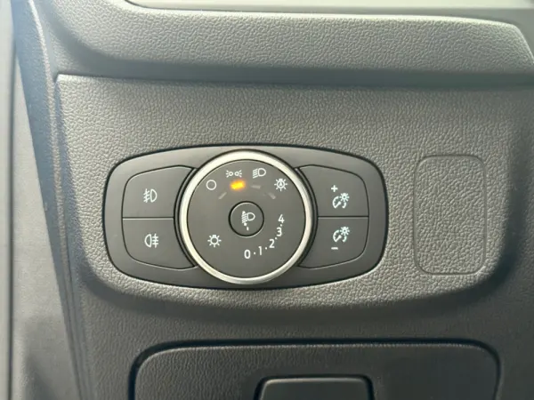 Ford Focus 1.0 EcoBoost ST-Line 28