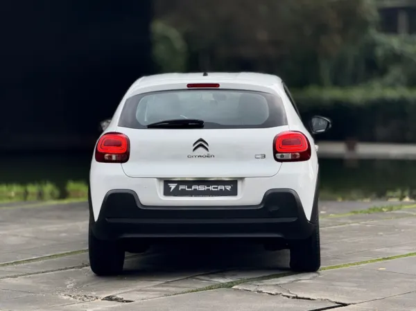 Citroën C3 1.2 PureTech Max 13