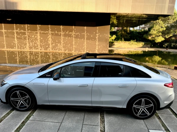Mercedes-Benz EQE SUV 300 Edition 30