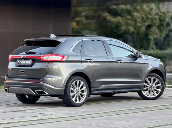 Ford Edge 2.0 TDCi Vignale Powershift 4