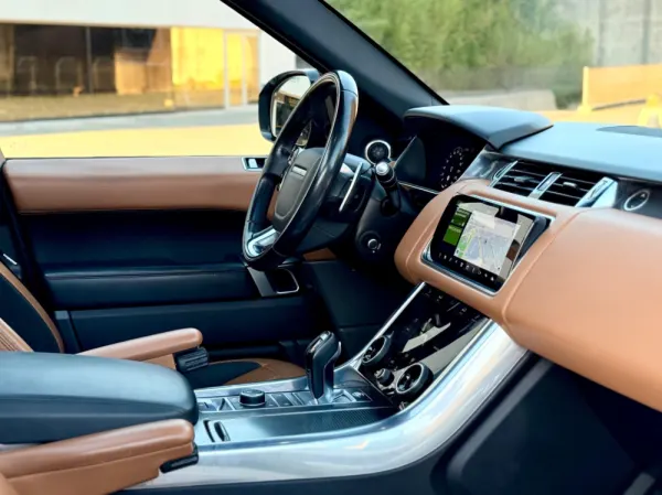 Land Rover Range Rover Sport 2.0 Si4 PHEV Autobiography Dynamic 32