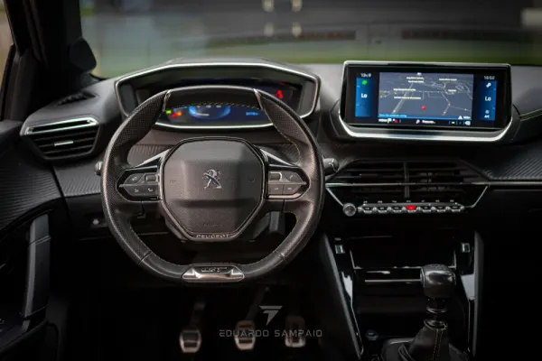 Peugeot 208 1.2 PureTech GT Line 7