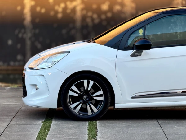 Citroën DS3 So Chic 17