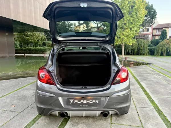 Opel Corsa 1.4 16V 19