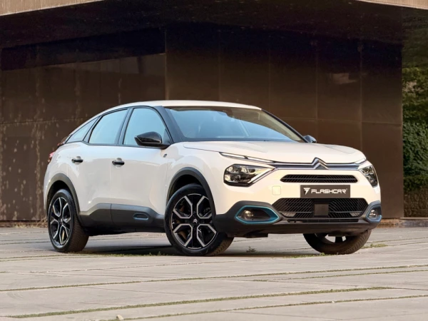 Citroën e-C4 50 kWh Feel 9