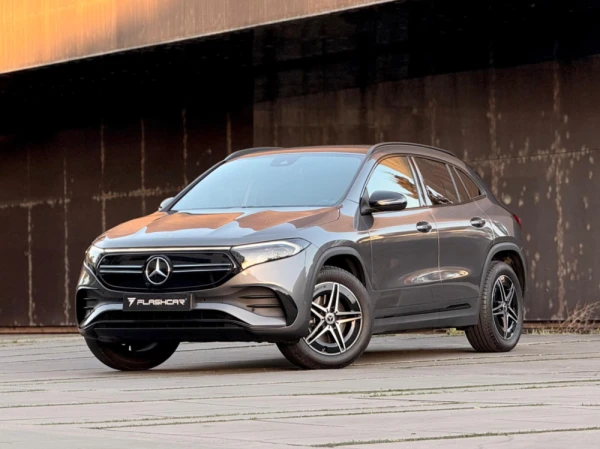 Mercedes-Benz EQA 300 4Matic AMG Line 9