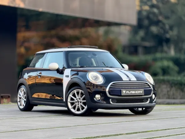 MINI Coupé Cooper D 11