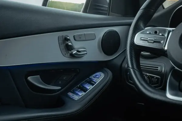 Mercedes-Benz GLC 300 de 4Matic 36
