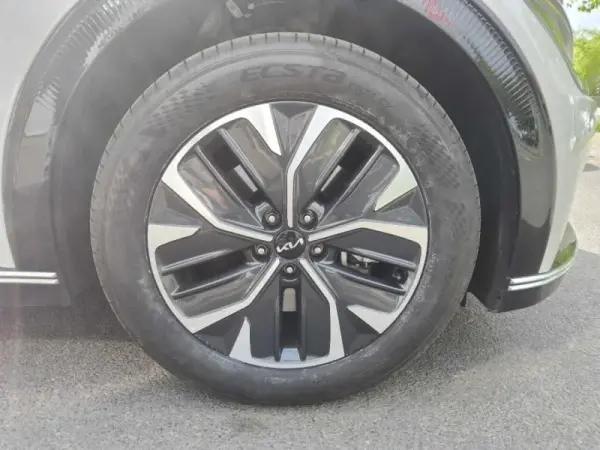 Kia EV6 Outro 8