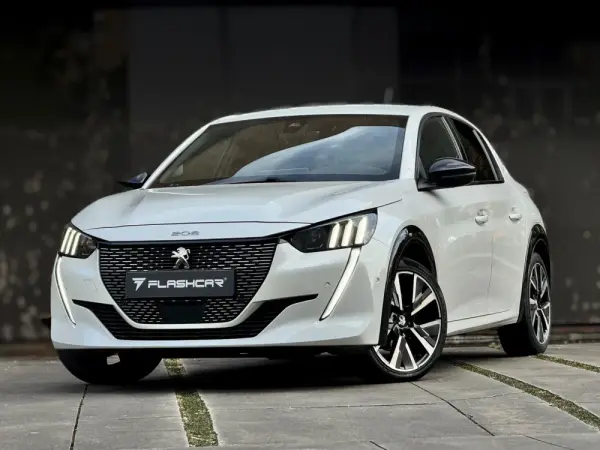 Peugeot 208 GT 3