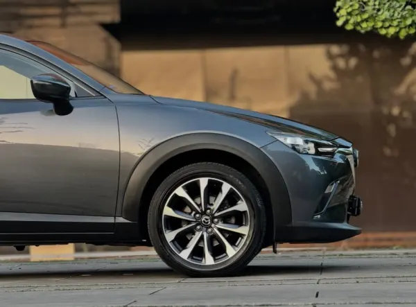 Mazda CX-3 1.8 Sky.Excellence Navi 20