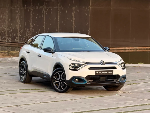 Citroën e-C4 50 kWh Feel 13