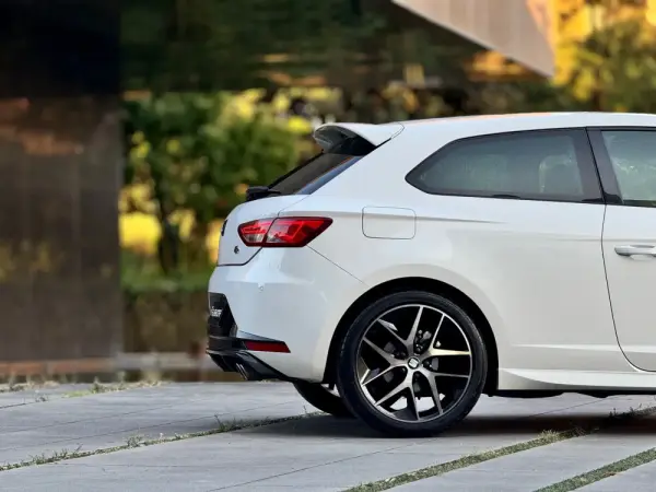 SEAT Leon SC 2.0 TDI FR S/S 25