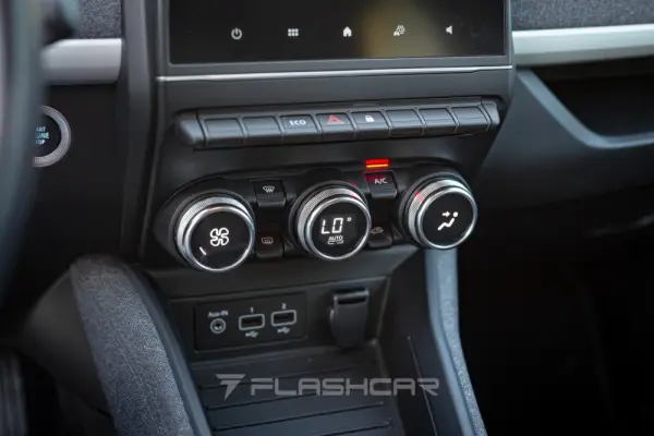 Renault Zoe (c/ Bateria) Z.E. 50 INTENS 20