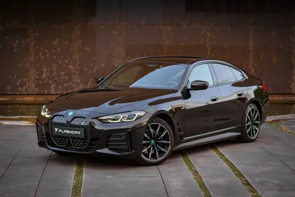 BMW i4 eDrive40 Pack Desportivo M 36