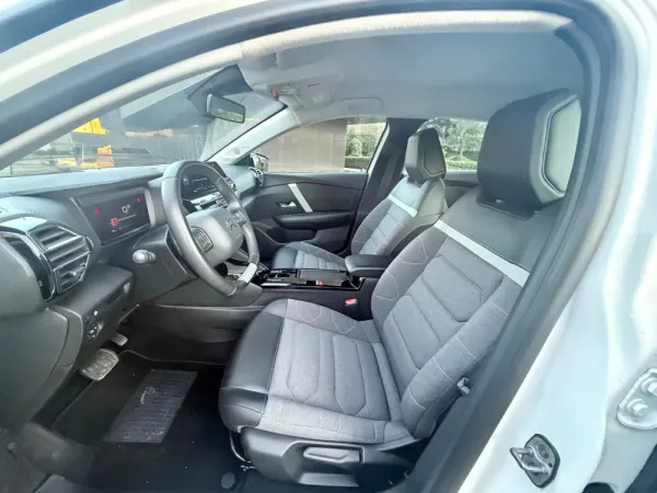 Citroën C4 1.5 BlueHDi Feel EAT8 26