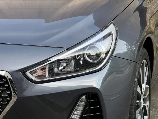 Hyundai i30 SW 1.6 CRDi Style+Navi 46