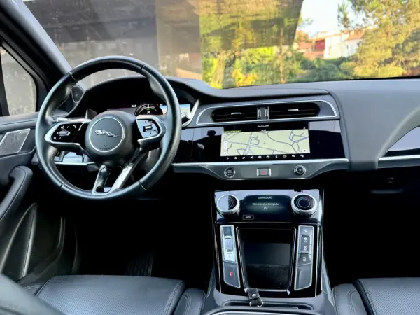 Jaguar I-Pace EV400 AWD S 5