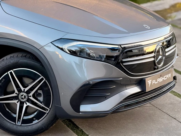 Mercedes-Benz EQA 300 4Matic AMG Line 16