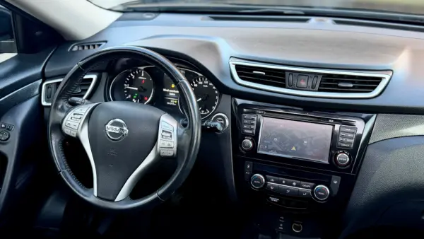 Nissan X-Trail TEKNA PREMUIM 20