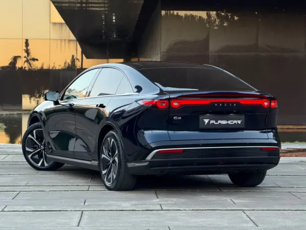Mazda 6e 68.8 kWh Takumi Plus 19