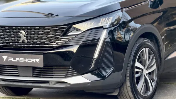 Peugeot 3008 PureTech 130 Stop & Start GPF EAT8 Allure 19