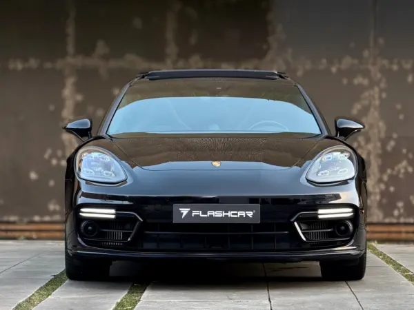 Porsche Panamera Sport Turismo 4 E-Hybrid Platinum Edition PDLS 26