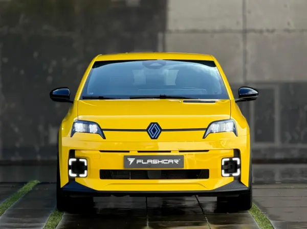 Renault 5 E-Tech 40 kWh Evolution Autonomia Urbana 35