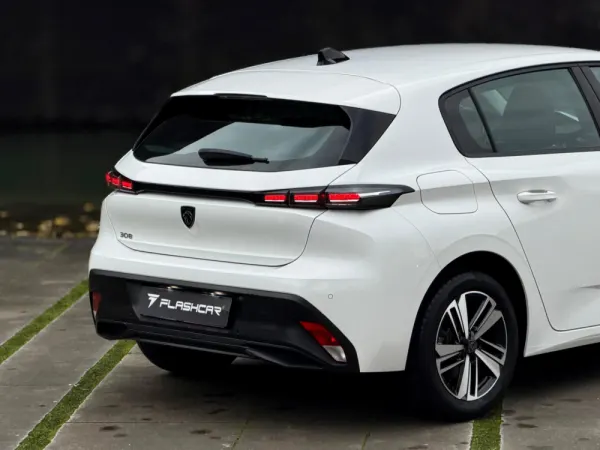 Peugeot 308 1.5 BlueHDi Allure Pack 11