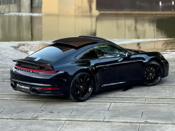 Porsche 911 (992) Carrera 4 PDK 1