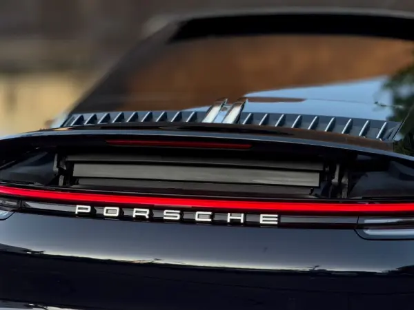Porsche 911 (992) Carrera 4 PDK 38