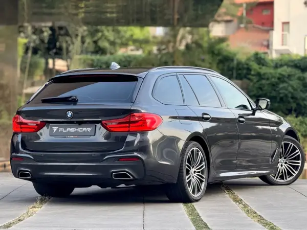 BMW 520 d Pack M Auto 30
