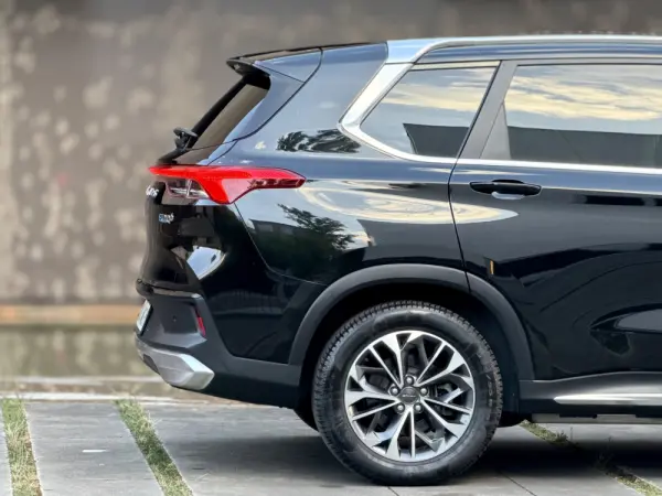 Maxus Euniq 6 Standard 13