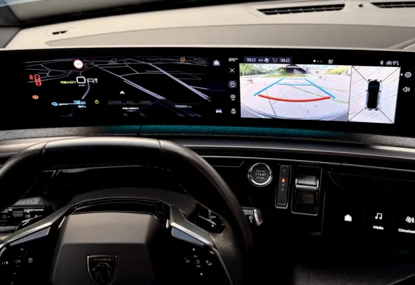 Peugeot E-3008 73 kWh GT 57