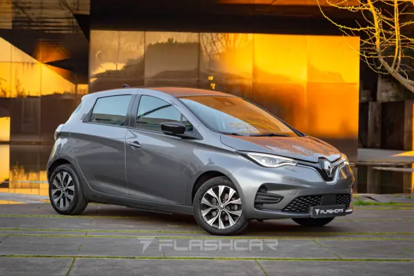 Renault Zoe (c/ Bateria) Z.E. 50 INTENS 9