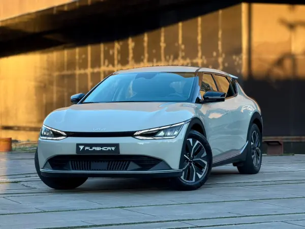 Kia EV6 Outro 12