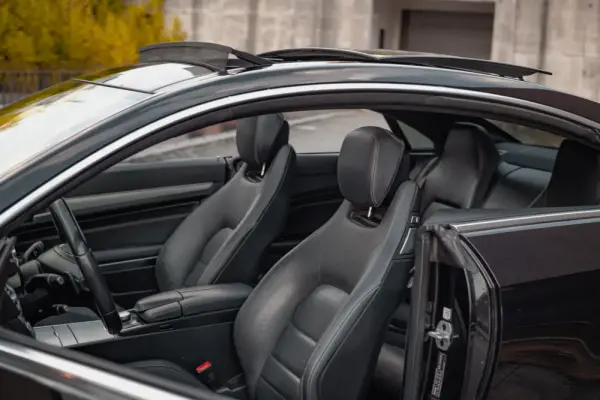 Mercedes-Benz E 220 21