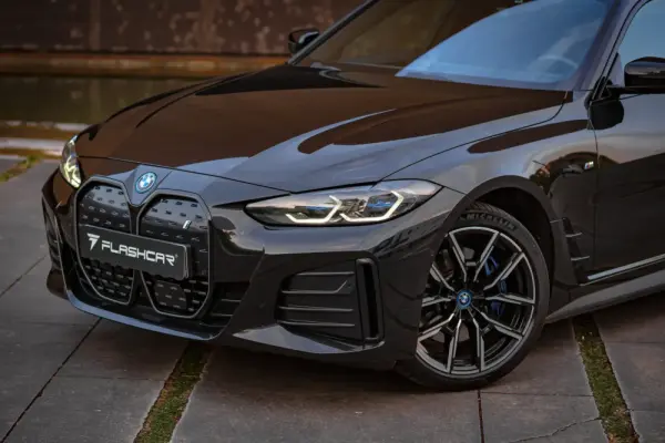 BMW i4 eDrive40 Pack Desportivo M 20